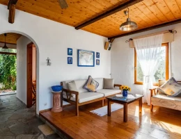 karavos sea view apartments   isalos  