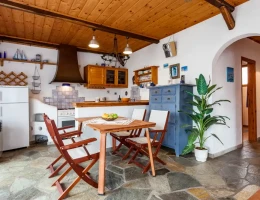 karavos sea view apartments   isalos  