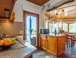 karavos  sea view apartments   plori  