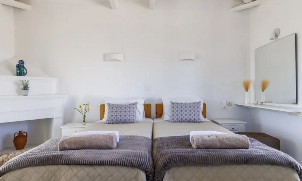 vainas belvedere villa skopelos greece  